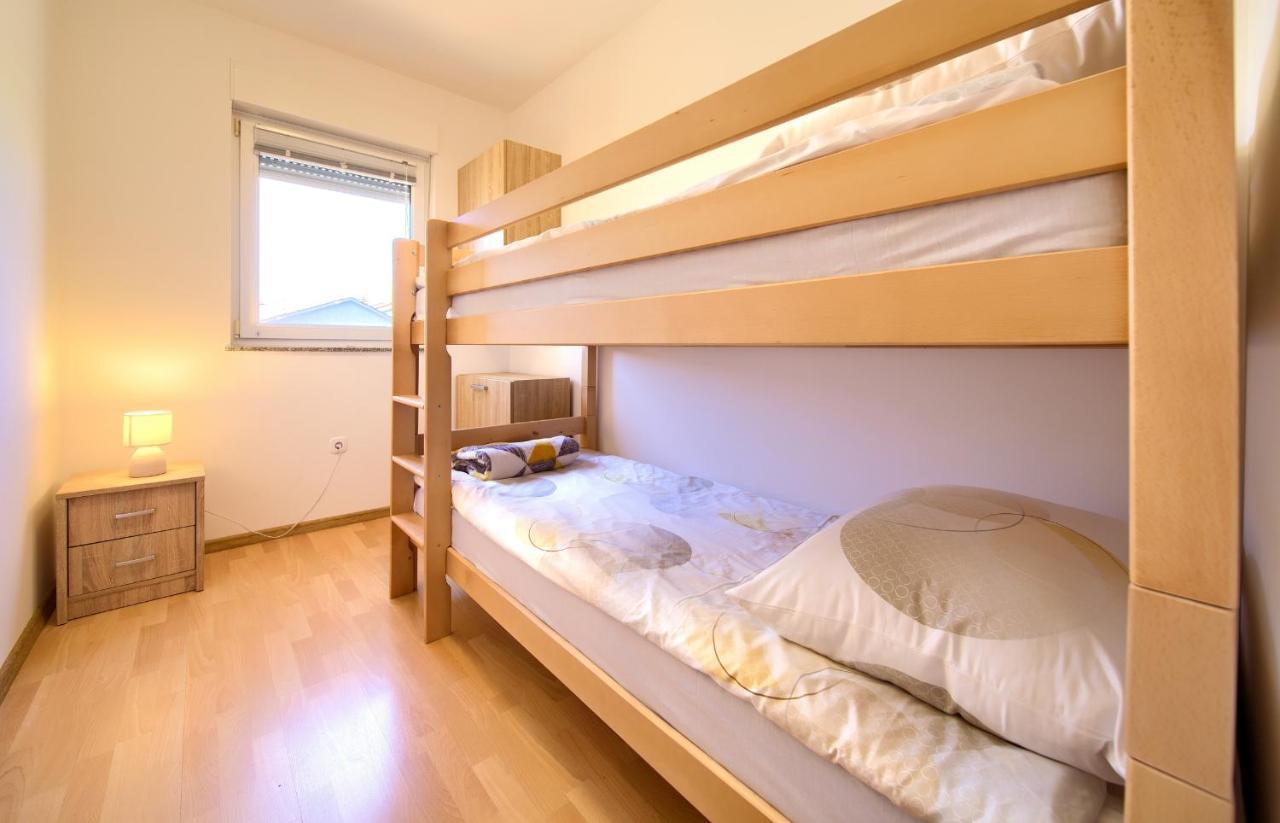 Apartman Noel Krk Town Bagian luar foto