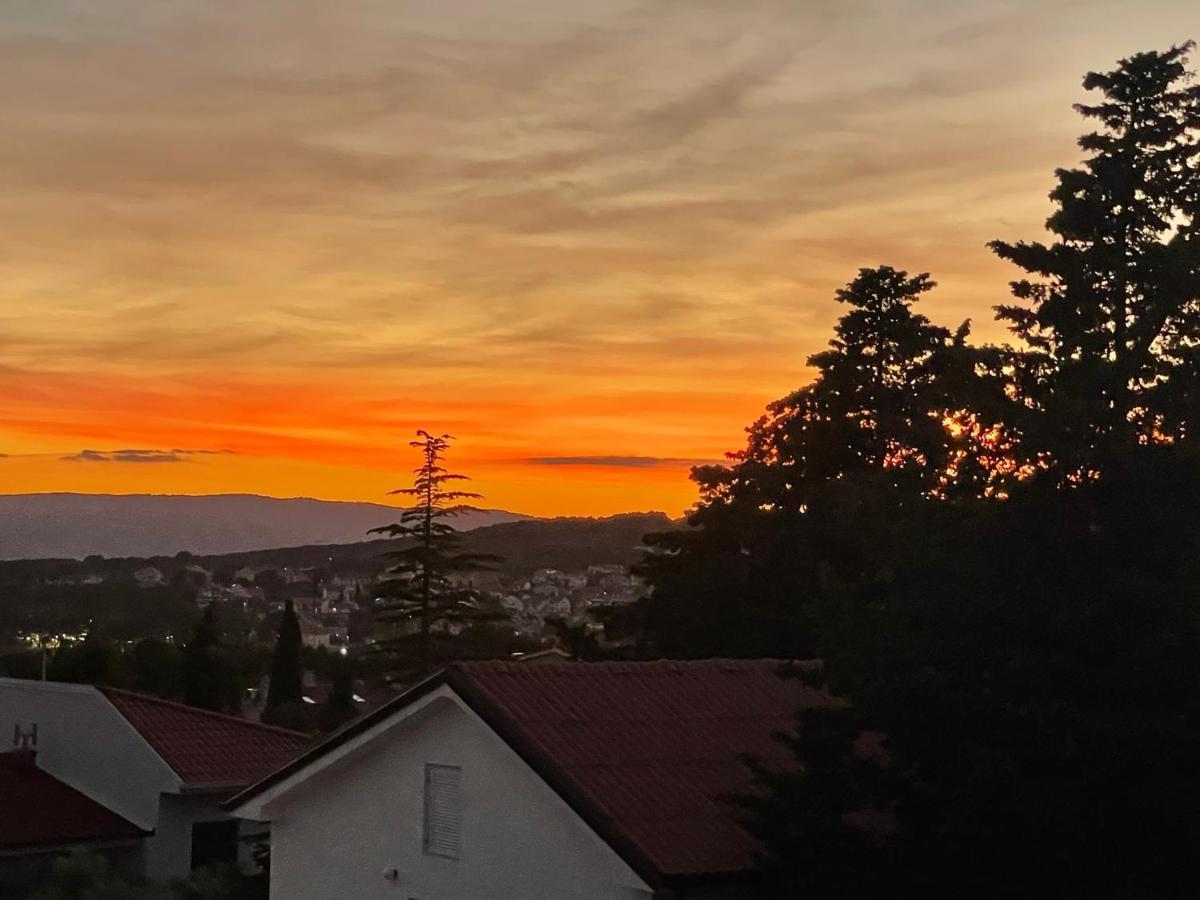 Apartman Noel Krk Town Bagian luar foto